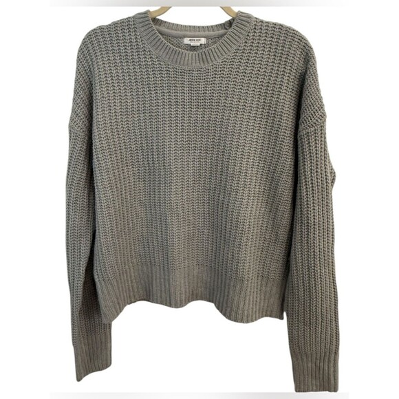 Ardene Sweaters - Ardene Basic Collection Long Sleeve Gray Crewneck Pullover Sweater. Medium. NEW.